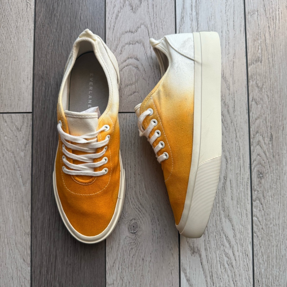 Everlane Vibrant Orange and Cream Casual Sneakers